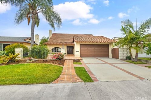 5082 Dumaine Dr, Buena Park, CA 90623-1133