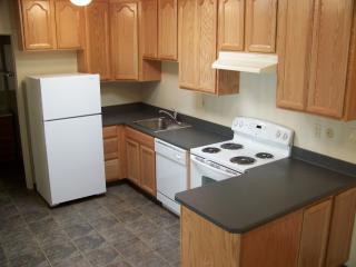 3269 Countryside Dr, San Mateo CA  94403-3854 exterior