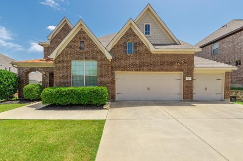 6137 Lamb Creek Dr, Fort Worth, TX 76179-7533