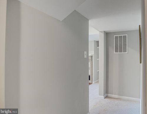 10600 Woodland Dr, Fredericksburg VA  22407-7759 exterior