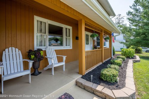 13 Drexel Dr, Jackson Twp, NJ 08527-2310