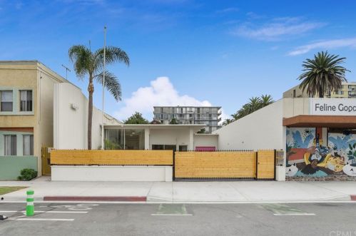 555 3rd St, Long Beach, CA 90802-3202