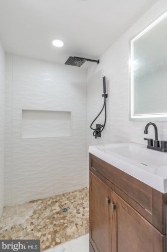 4022 Township Line Rd, Collegeville PA  19426-3045 exterior