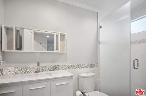 3511 Berry Dr, North Hollywood CA  91604-3862 exterior
