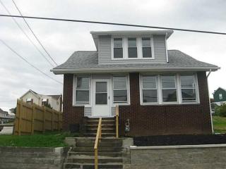 411 Jefferson St, Connellsville PA  15425-3328 exterior