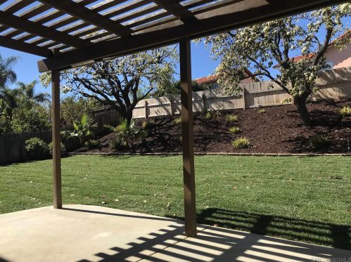 13306 Bavarian Dr, San Diego CA  92129-2373 exterior