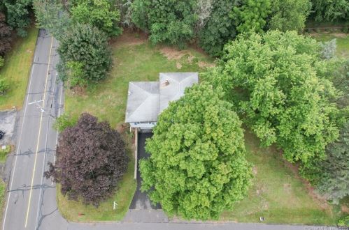 54 Henry St, Waterbury CT  06708-2608 exterior