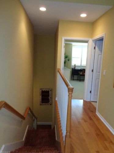 172 Vintage Cir, Naples, FL 34119-4771