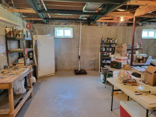 2147 Best Ln, Shell Lake WI 54871-4448 exterior