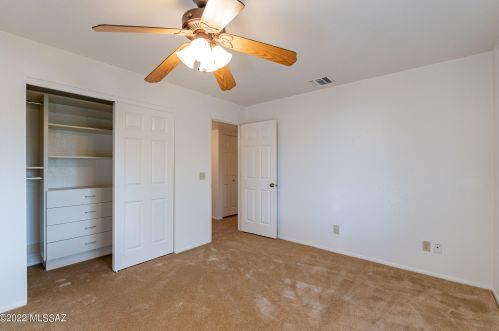 1348 Avenida Conalea, Tucson AZ 85748-7716 exterior