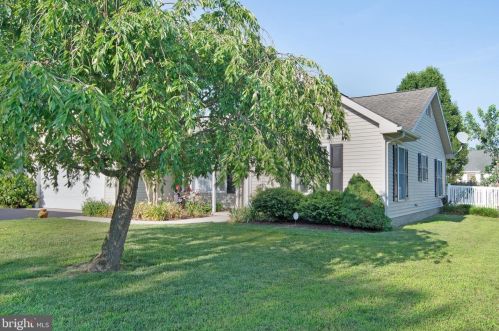 47 General Torbert Dr, Slaughter Beach DE  19963-2546 exterior