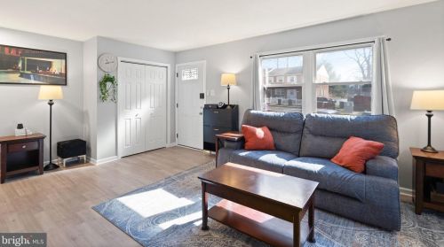 14426 Filarete St, Woodbridge VA  22193-2817 exterior