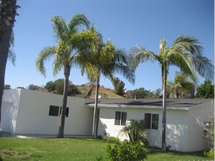5242 Leon St, Oceanside, CA 92057-3648
