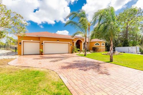 6725 Freeport Dr, Brooksville, FL 34608-1715
