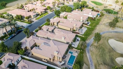 55154 Laurel Vly, La Quinta CA  92253-5639 exterior