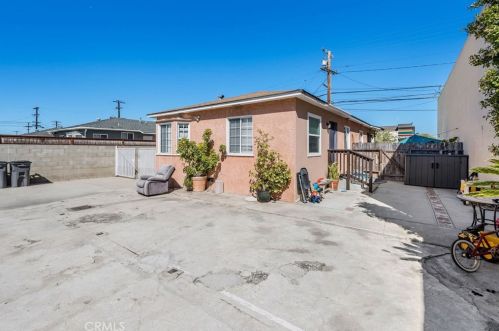 1022 168th St, Gardena CA  90247-5125 exterior