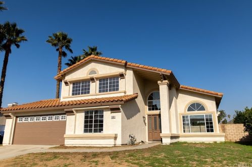 11021 Sierra Tree Ln, Riverside, CA 92505-2306