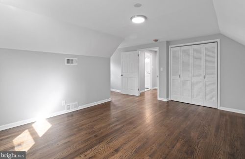 603 Crystal Lake Ave, Tavistock NJ  08033-2711 exterior