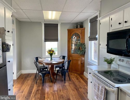 58 Stevens Rd, Schoeneck, PA 17578-9723