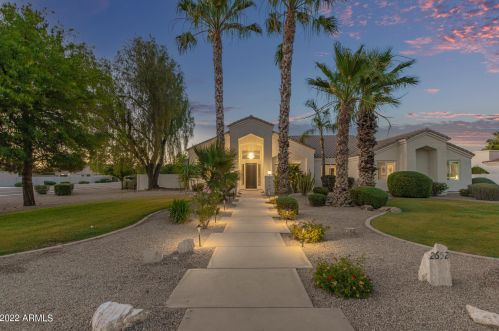 2652 Scorpio Pl, Chandler, AZ 85249-5253