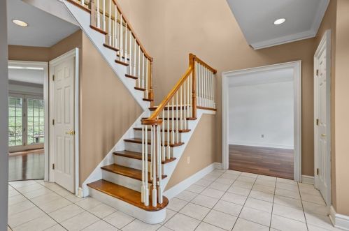 622 Karrastyn Ct, Gibsonia, PA 15044-6018