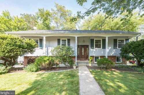 2215 Old Orchard Rd, Wilmington, DE 19810-4153
