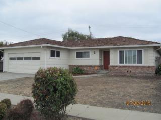 635 Santa Monica Way, Salinas, CA 93901-1011