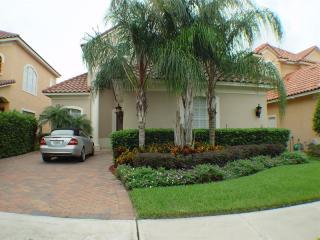 8628 Saint Marino Blvd, Orlando, FL 32836-8780