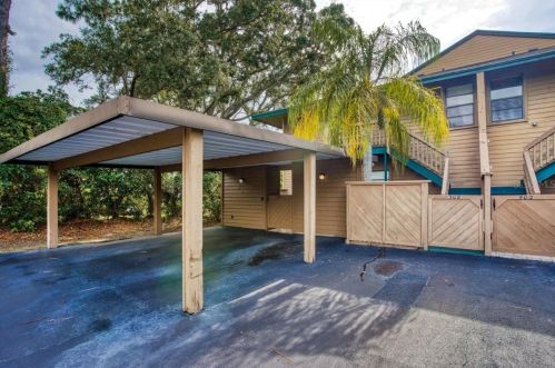 508 Lennox Rd, Palm Harbor, FL 34683-1545