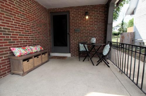 2216 Cathedral Ave, Cincinnati, OH 45212-1606