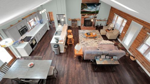 5359 Roesland Dr, Galena, OH 43021-9742