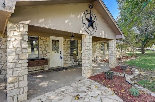 3811 Winding Way, Granbury, TX 76049-5846