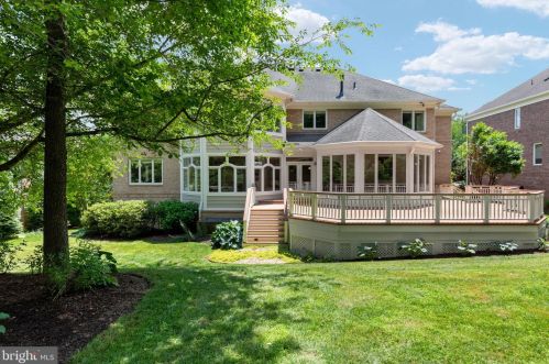 20581 Myers Pl, Leesburg, VA 20175-6363