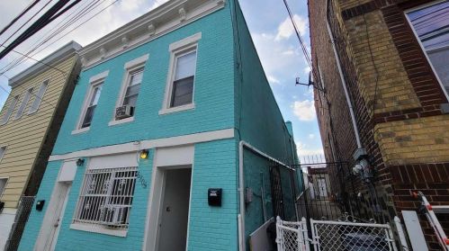 6805 Smith Ave, North Bergen NJ  07047-3700 exterior