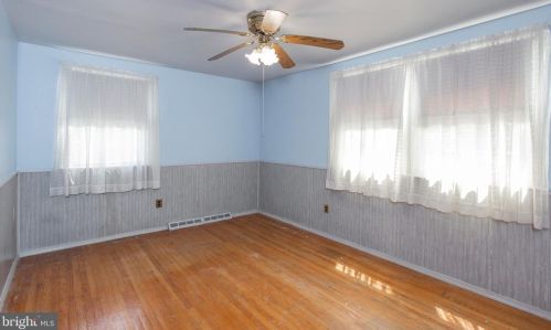 223 Riverview Ave, Ridley Park PA  19078-1628 exterior