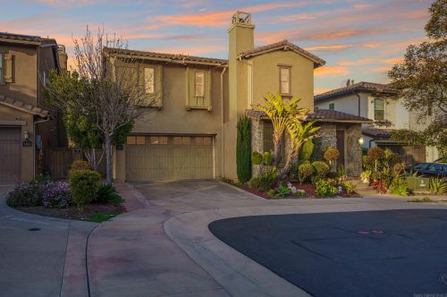 8268 Katherine Claire Ct, San Diego, CA 92127-4104