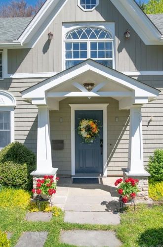 10 Andrews St, Bethel, CT 06801-2202