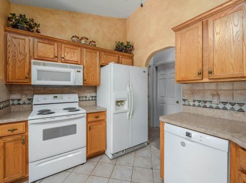 17362 110th Ter, Summerfield, FL 34491-8666