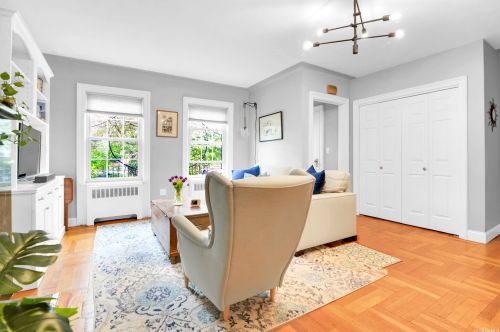 30-17 36th St, Long Island City, NY 11103-2044