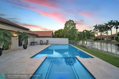 16373 11th St, Hollywood, FL 33027-5115