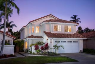 2039 Redwood Crst, Vista, CA 92081-7337