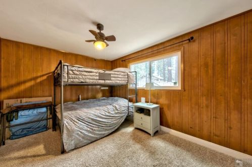 1209 Reno Ave, South Lake Tahoe CA  96150-2920 exterior