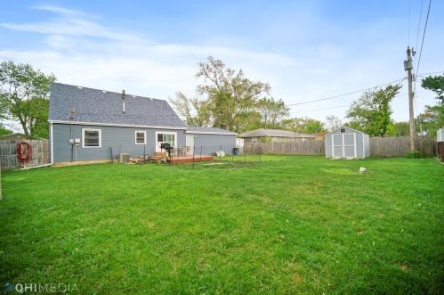 628 Old Forge Rd, Valpo, IN 46385-8251