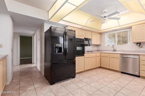 11213 Coggins Dr, Sun City AZ  exterior