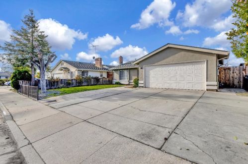 255 Esmeralda Ct, San Jose, CA 95116-1344