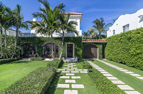 267 Atlantic Ave, Palm Beach FL  33480-3708 exterior