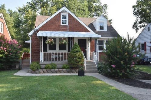 2074 Galbraith Rd, Cincinnati OH  45215-5634 exterior