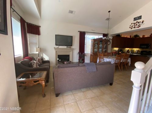 1329 Dolcetto Ln, Santa Maria, CA 93458-6326