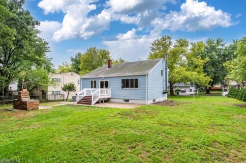 65 Locust Ave, Fanwood NJ  07023-1316 exterior