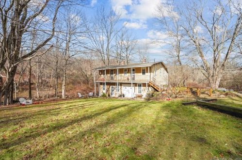 118 Cheney Rd, Abington, CT 06230-1706